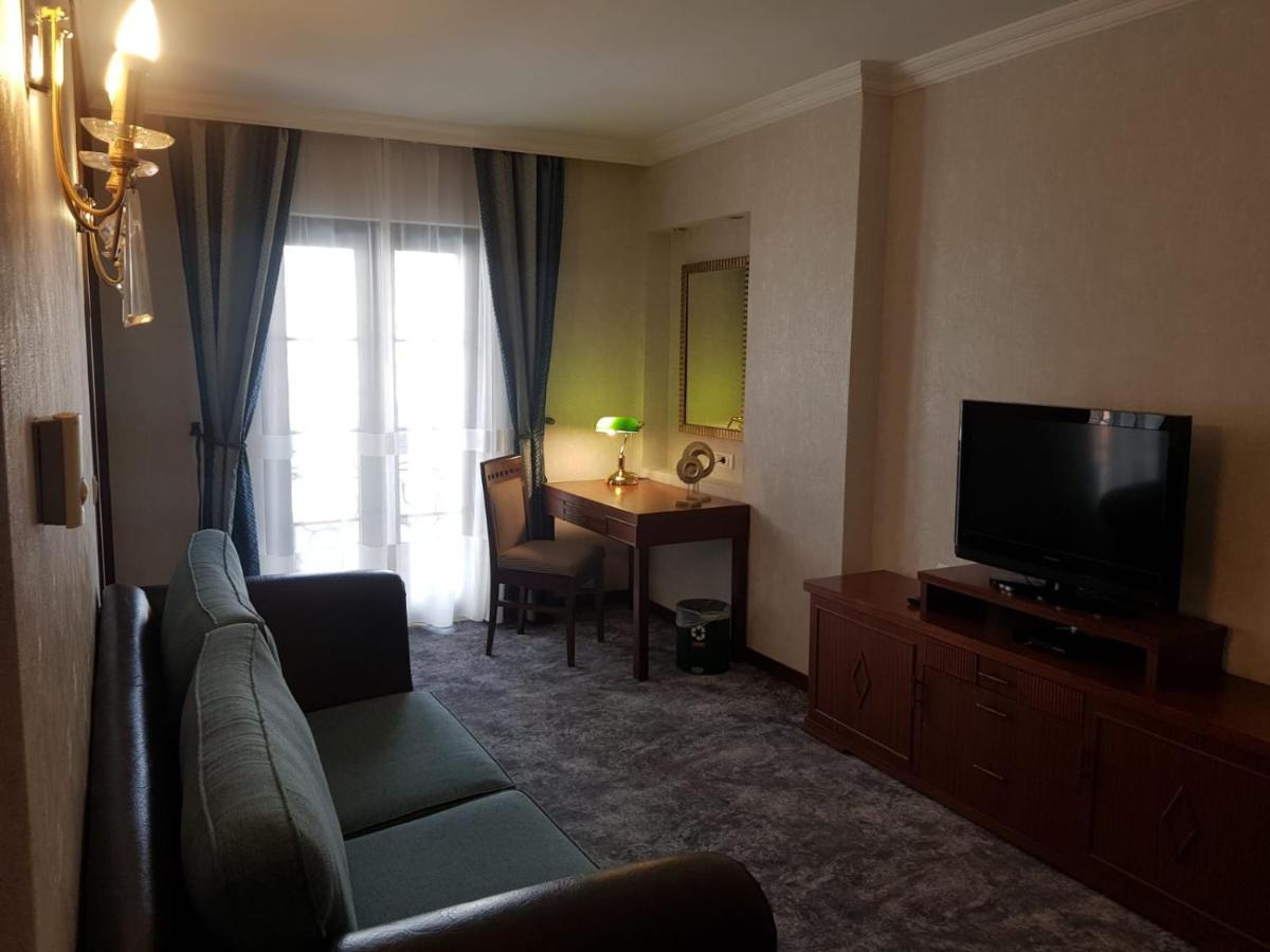 Midas Hotel Ankara Exterior photo