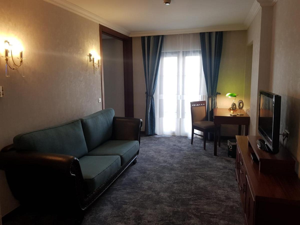 Midas Hotel Ankara Exterior photo