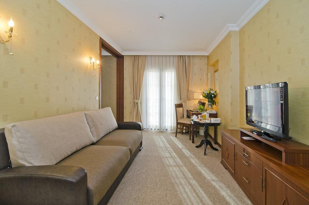 Midas Hotel Ankara Exterior photo