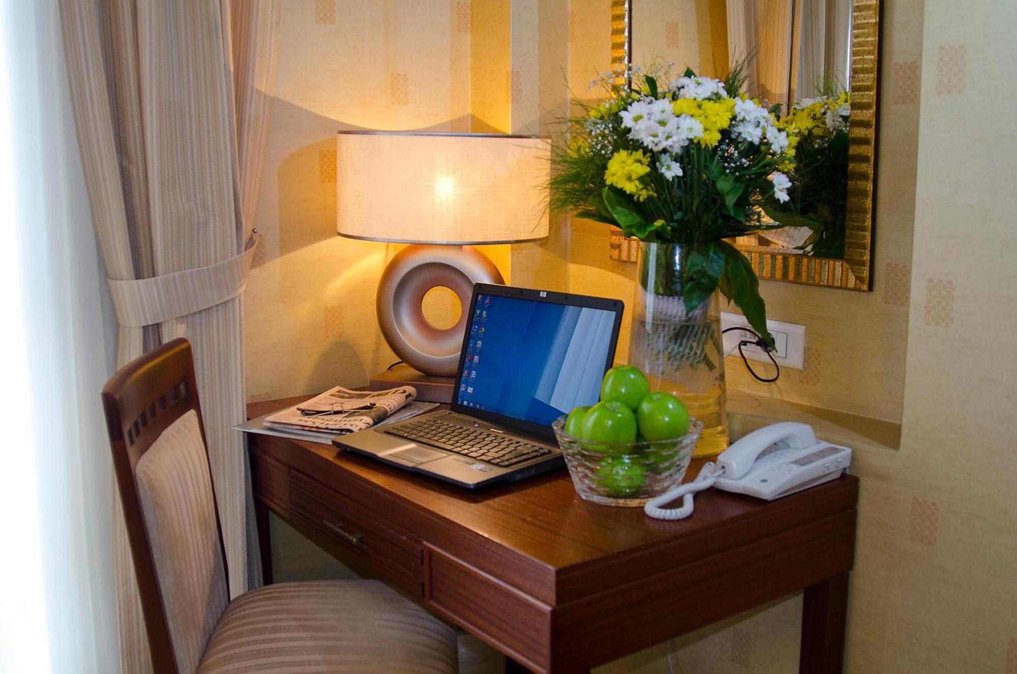 Midas Hotel Ankara Exterior photo