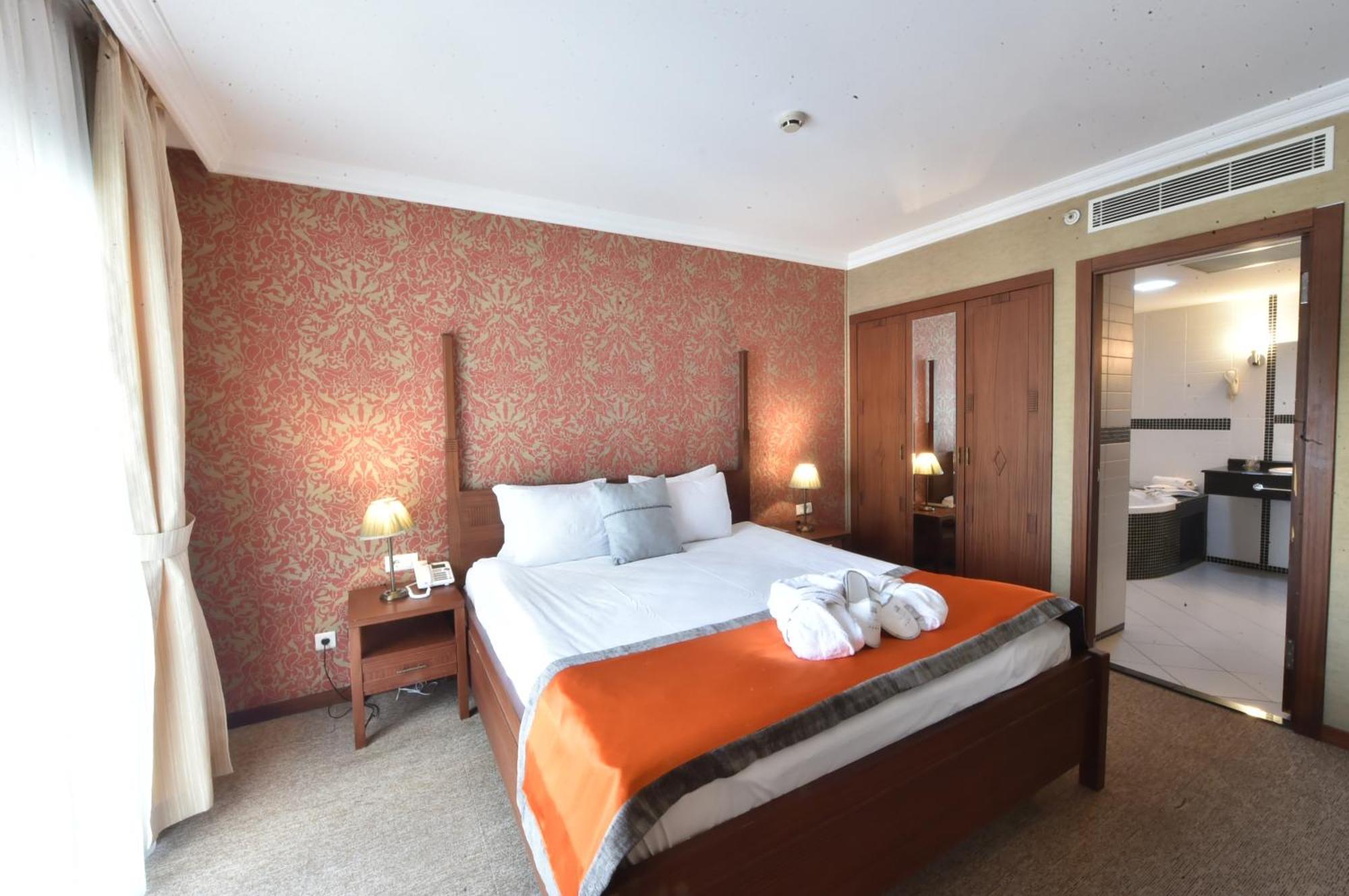 Midas Hotel Ankara Exterior photo